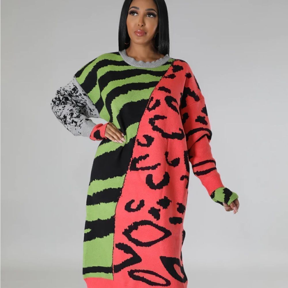 NWOT Oversized Multi-Color Sweater Dress - Picture 3 of 16